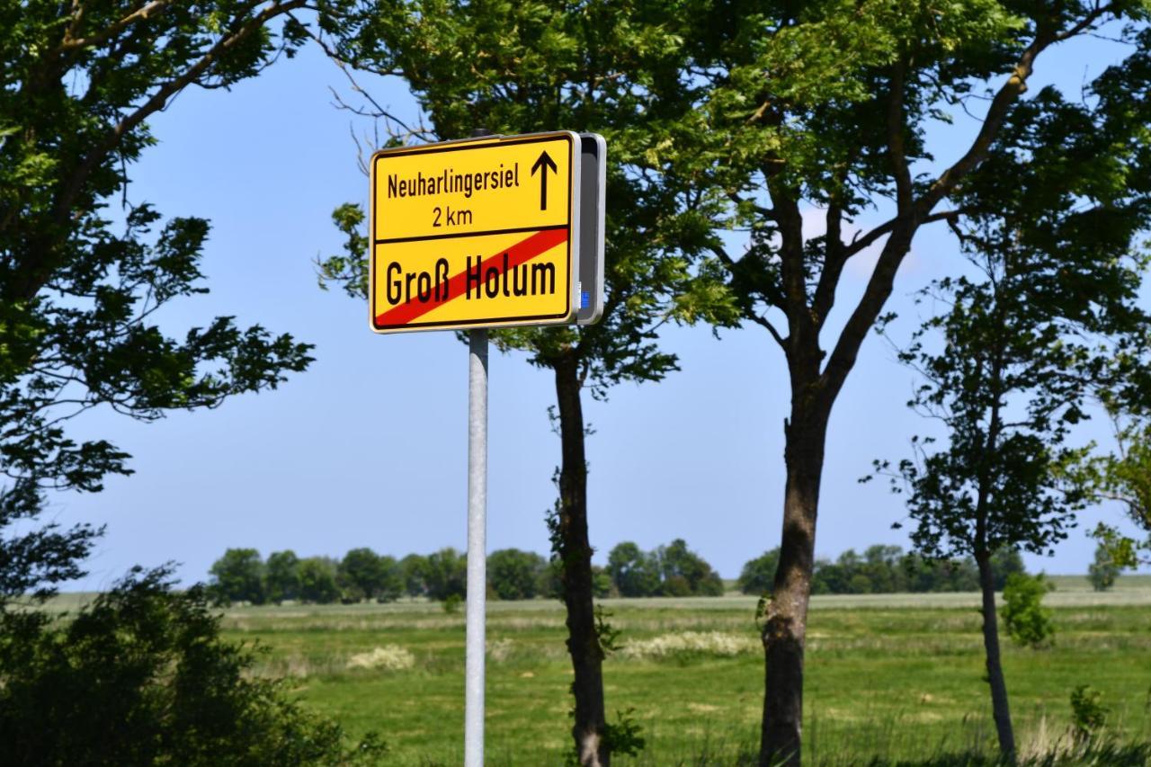 Garni Hotel-Pension Holum Neuharlingersiel Esterno foto